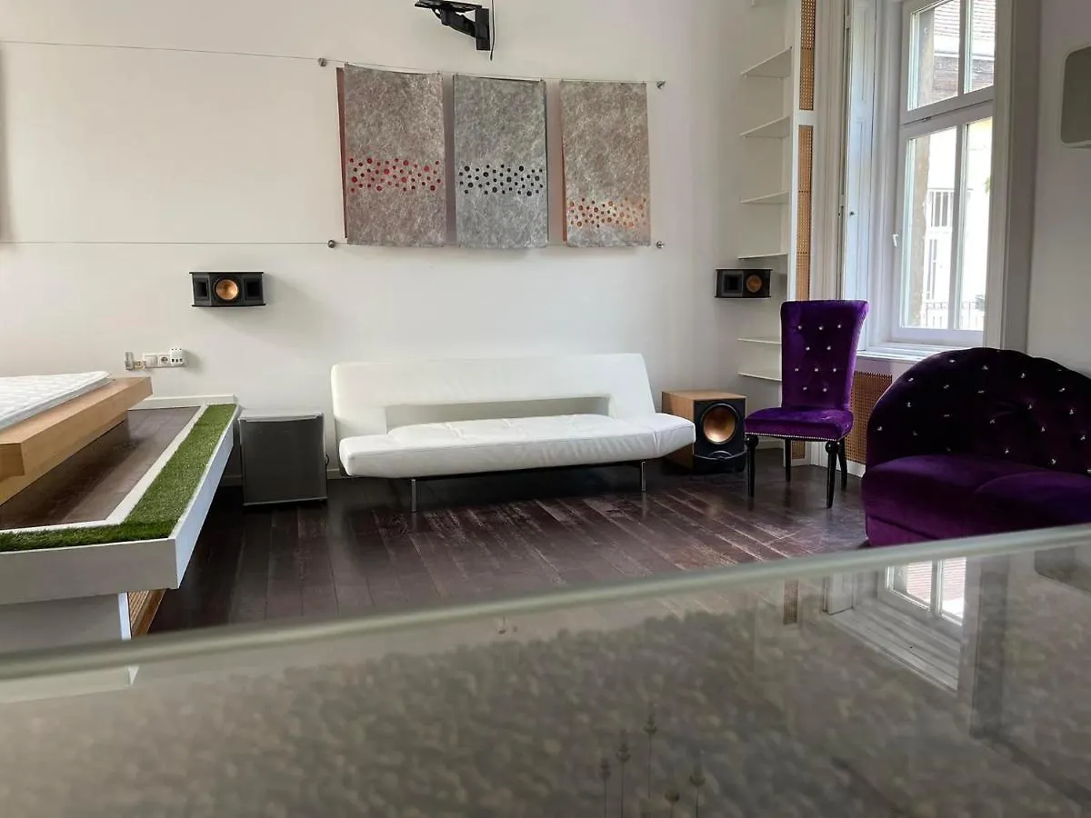 Top 5 Budapest Apartment Winner