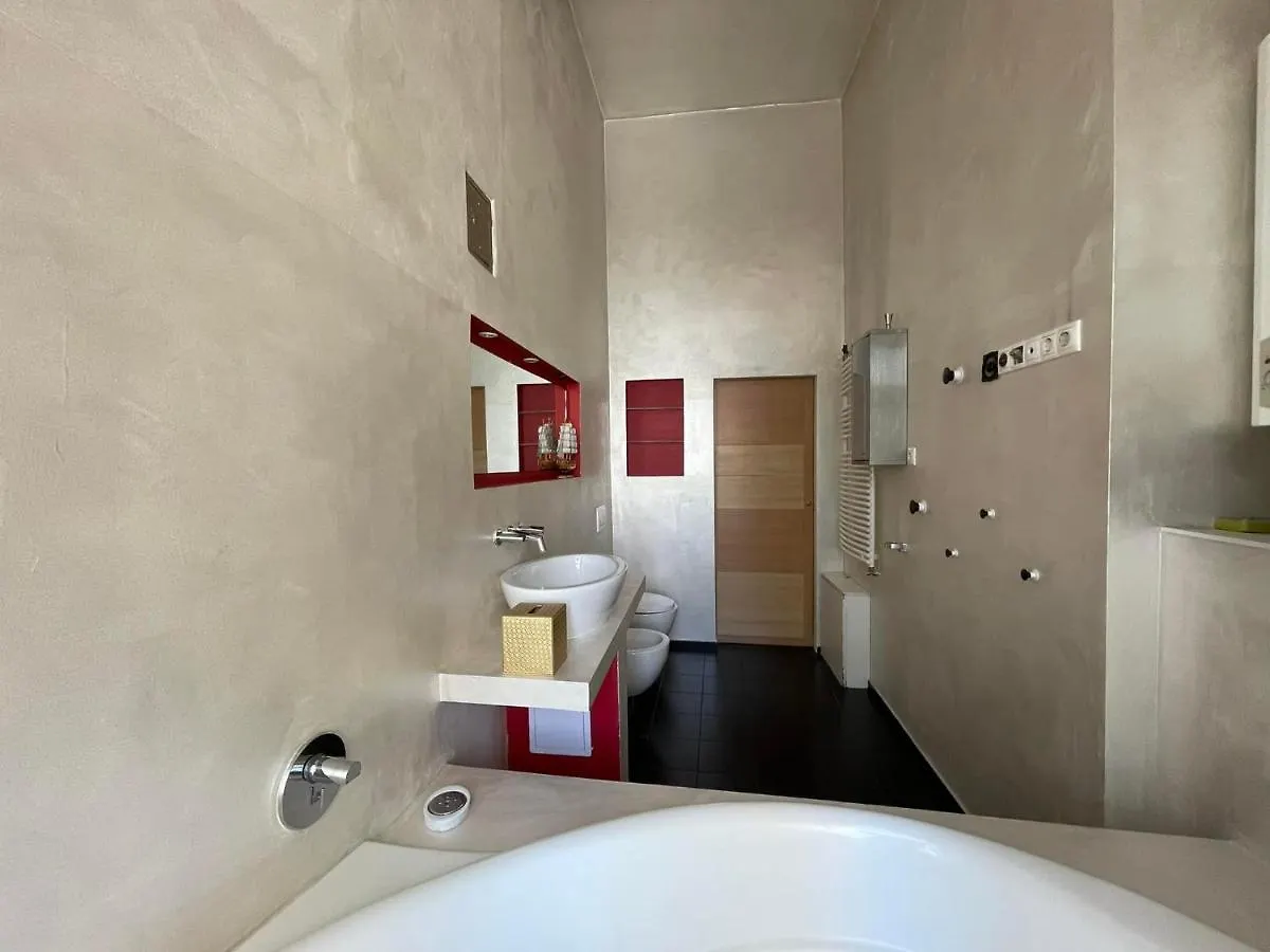 Top 5 Budapest Apartment Winner 0*,  Hungary